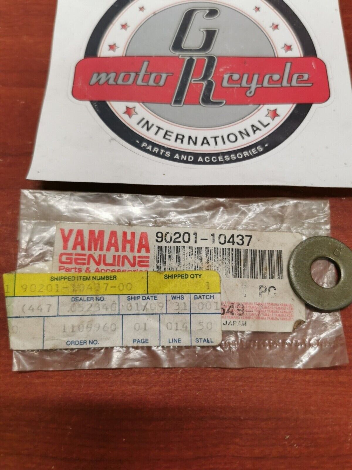 NOS Yamaha PZ500 VX700 VX500 PLATE WASHER 90201-10437-00 SUB. 90201-105R9-00 Y98