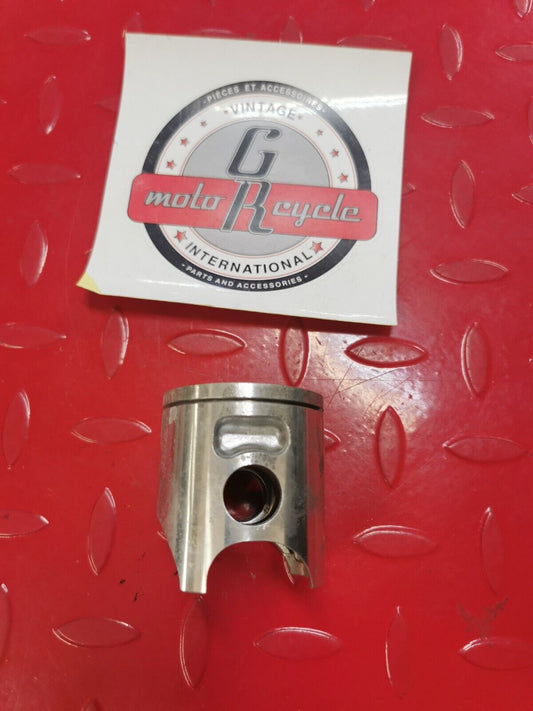 NOS YAMAHA YZ100 1976 - 1981  Piston Oversize 1.00MM 1J4-11638-00-00 Y27