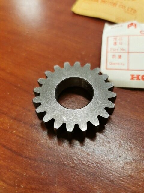 NOS Honda CB350F CB400F KICK STARTER PINION 28211-333-020 H98
