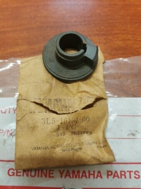 NOS Yamaha LC50 MA50M PW50 QT50 SPACER 3L5-16181-00-00 SUB 3L5-16181-01-00 Y166