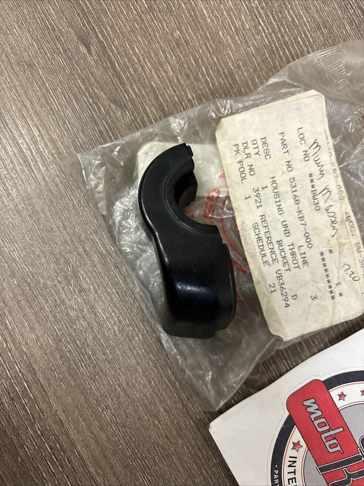 NOS Honda XL250R XL500R THROTTLE LOWER HOUSING 53168-KB7-000 H124