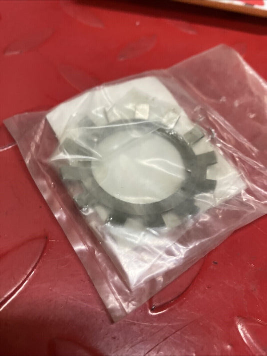 NEW NOS KAWASAKI KLF220 KLF250 KLF300 KEF300 PUMP GEAR WASHER 92200-1203 K15