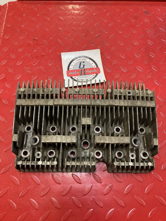 Suzuki GT380 cylinder head ram air U2