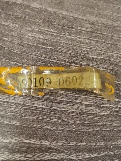 NOS YAMAHA DT360A DT250A JT2MX XT500F DT3 DT2 RD400F BOLT 90109-06022-00 Y158