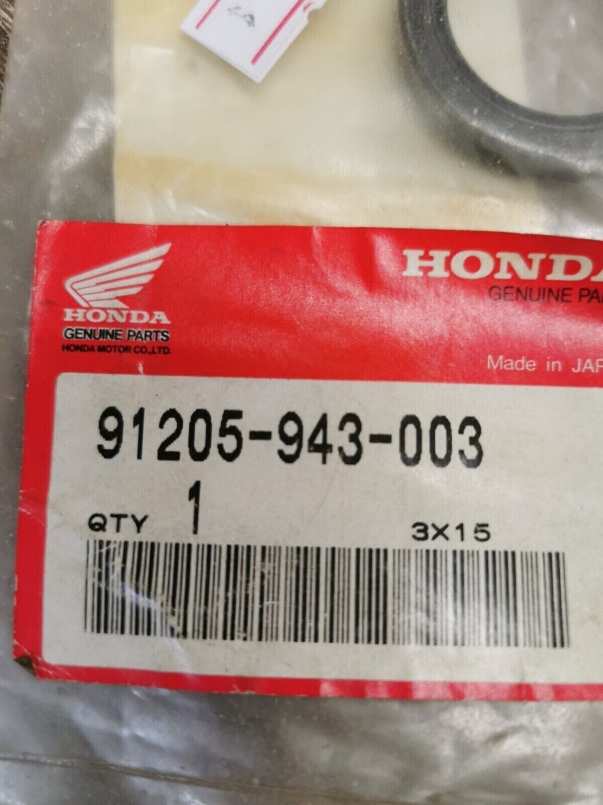 NOS HONDA ATC110 OIL SEAL 91205-943-003  H57