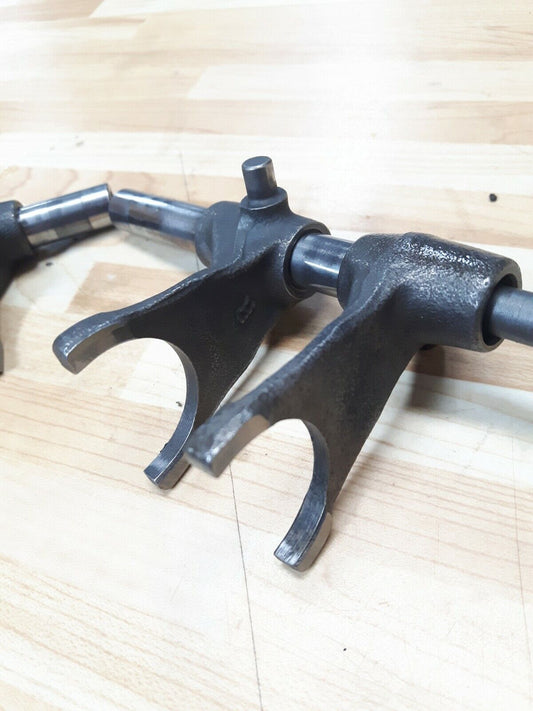 Honda CR80R 1990 transmission gearshift gear shift fork 24210-GC4-711