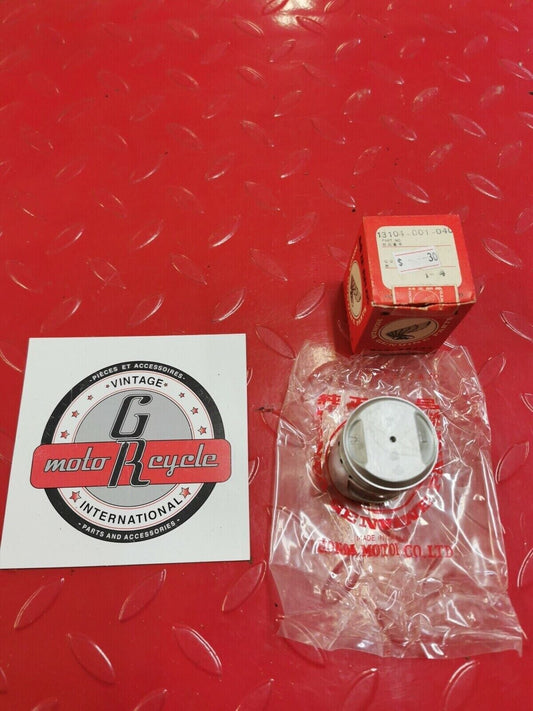 NOS Honda CA100 CA102 PISTON (0.75) 13104-001-040 H5