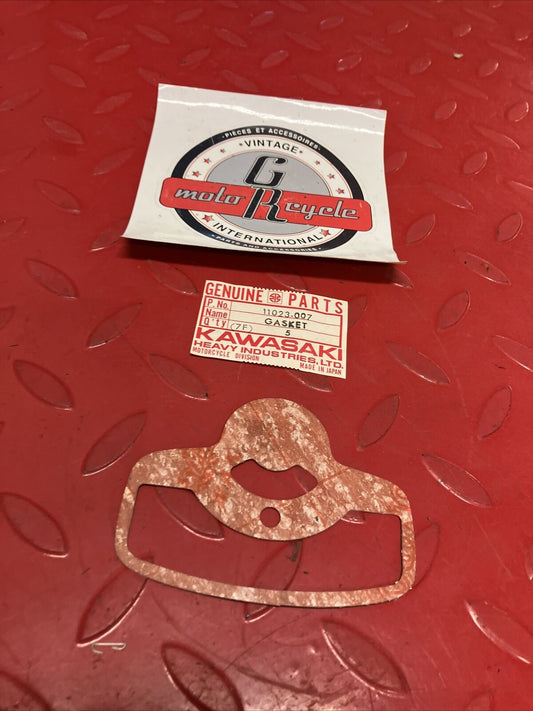 NOS KAWASAKI KZ400 CYLINDER HEAD COVER CAP GASKET 11023-007 K21