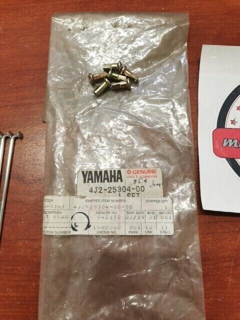 NOS Yamaha MJ5OJ REAR SPOKE KIT INCOMPLETE 4J2-25304-00-00 Y140