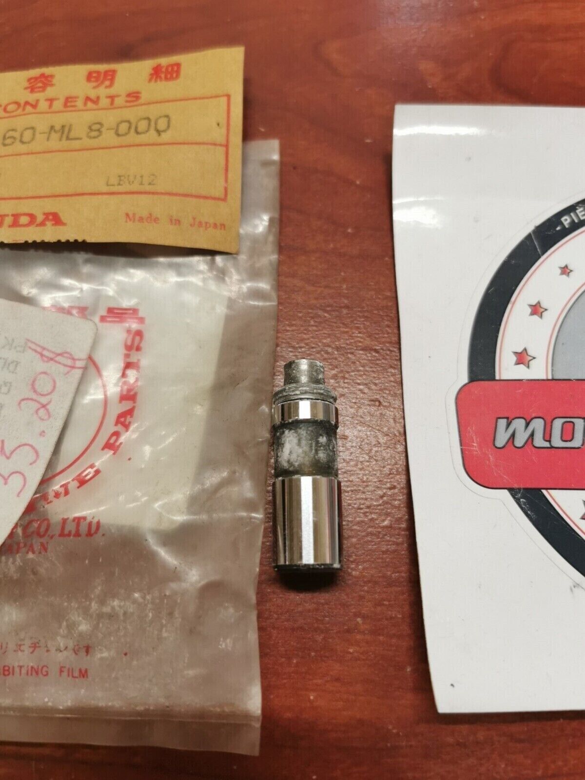 NOS Honda GL1200A GL1200I EXHAUST HYDRAULIC LASH ADJUSTER 14460-ML8-000 H64