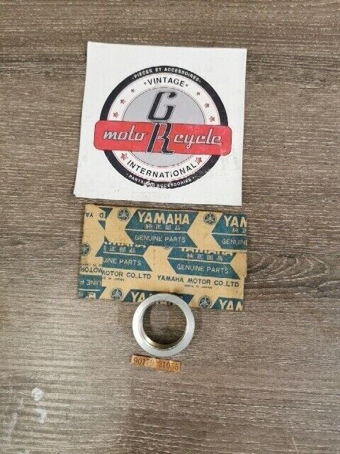 NOS YAMAHA TX750 1973 TX750A 1974 NUT SPECL SHAPE 90179-31055-00 Y151