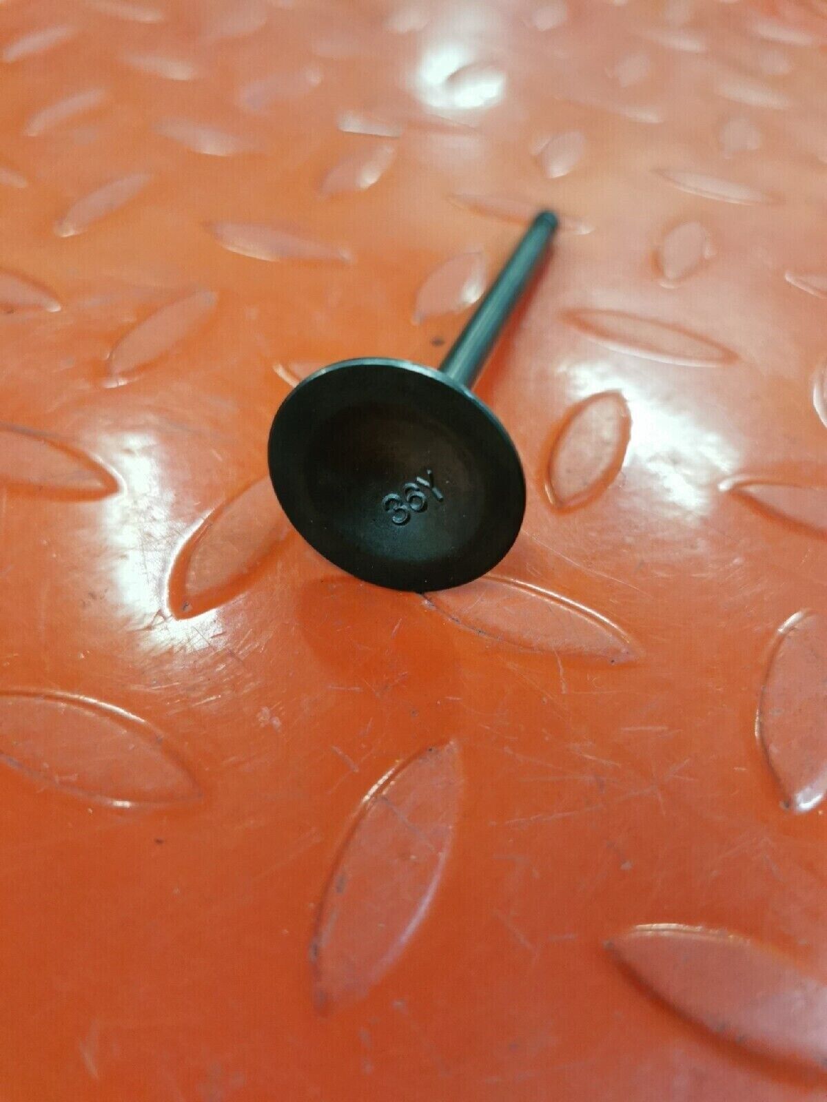 NOS YAMAHA FJ1200 1984 - 1990  INTAKE VALVE  36Y-12111-00-00 Y52