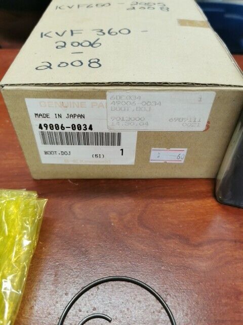 NOS Kawasaki KVF360 KVF650 KVF700 FRONT AXLE DOJ BOOT 49006-0034 K38