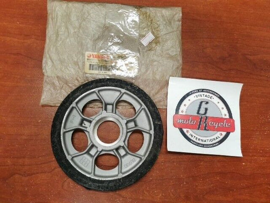 NOS Yamaha EX570 VX500 VX600 VX750 VX800 SUSPENSION WHEEL 88R-47320-00-00 Y110