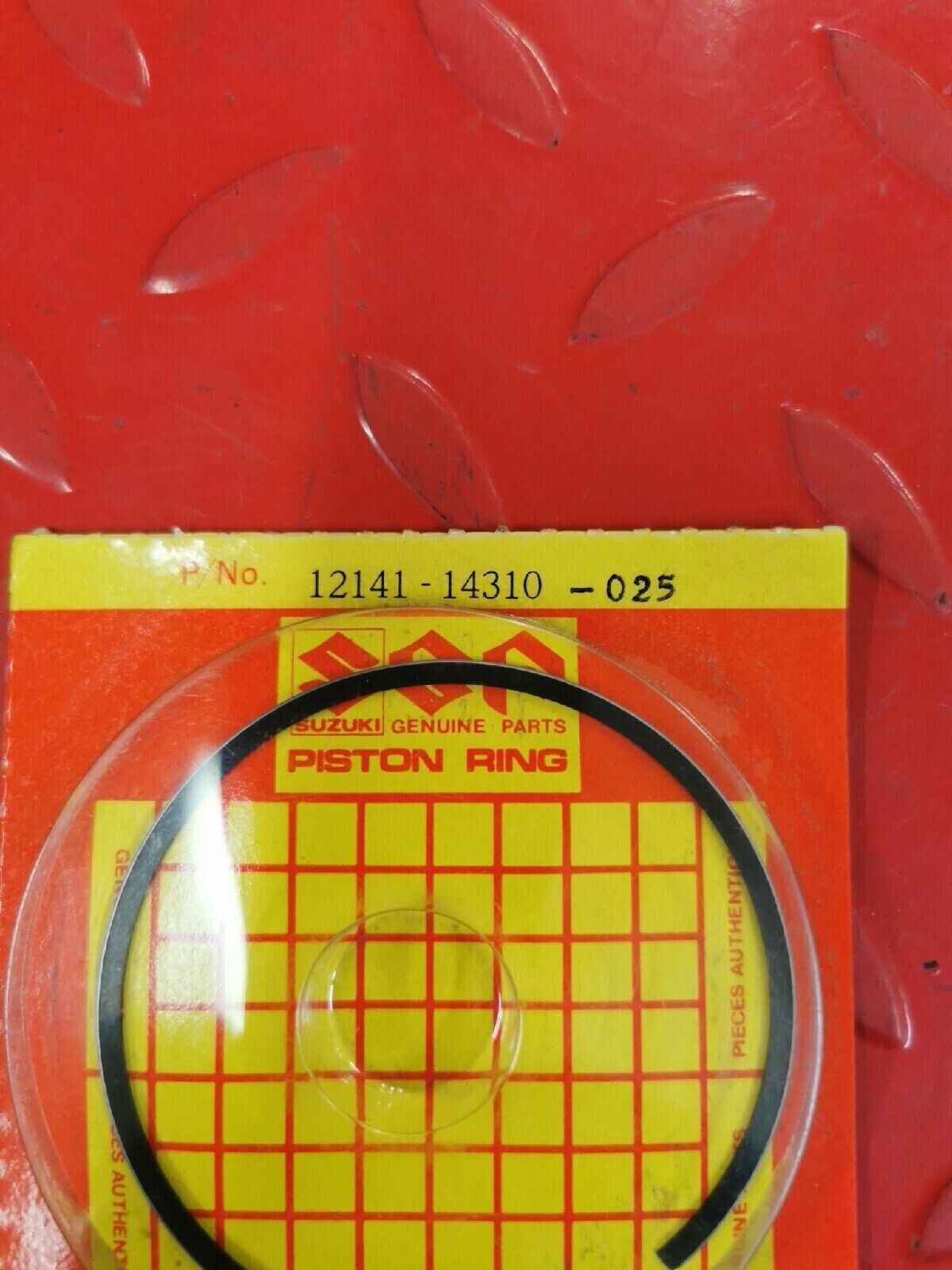 NOS SUZUKI RM250 1982 1983 1984 1985 RING SET PISTON OS 0.25 12141-14310-025 S11