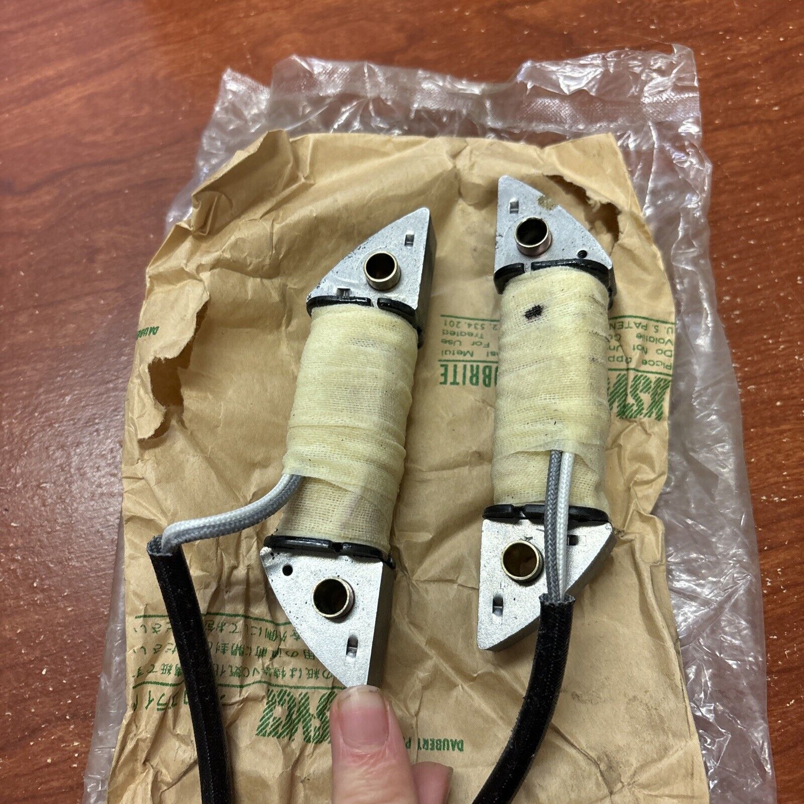 NOS Honda GX240 GX270 GX340 GX390 CHARGE COIL 31630-ZE2-861 H163