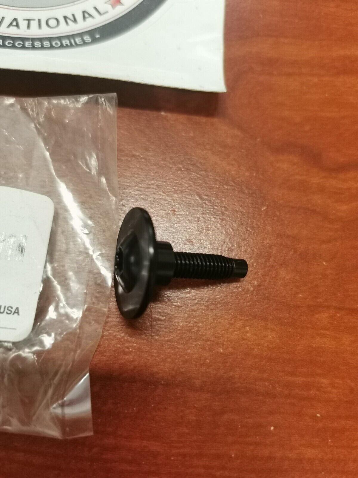 NOS Yamaha YXE70 YXE85 YXF85 YXZ10 YXE10 YXF10 BOLT 90109-068A5-00 Y82