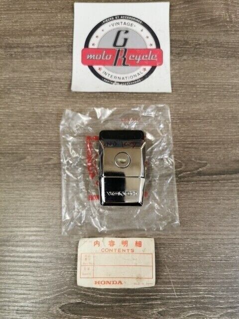 NOS HONDA GL1100 GL1100A GOLDWING LOCK SIDE BAG NO KEY 81218-463-770  H95