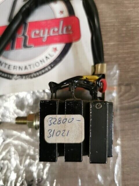 NOS SUZUKI RE5 GT380 GT550 GT750 TS400 RECTIFIER ASSY 32800-31021 S51