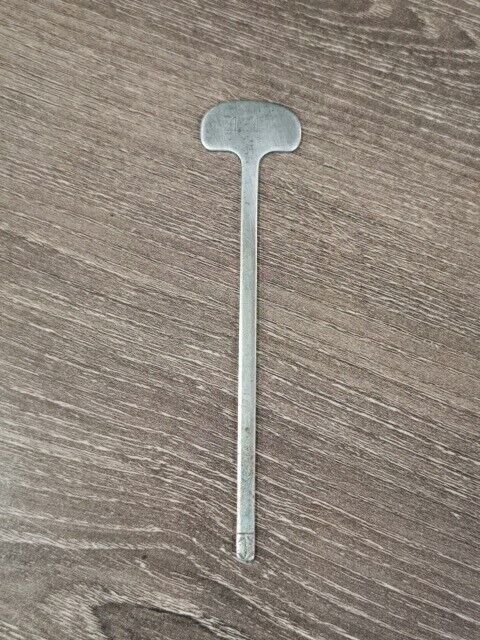 NOS YAMAHA LB8011HC 1976 GAUGE LEVEL 441-15361-01-00 Y169