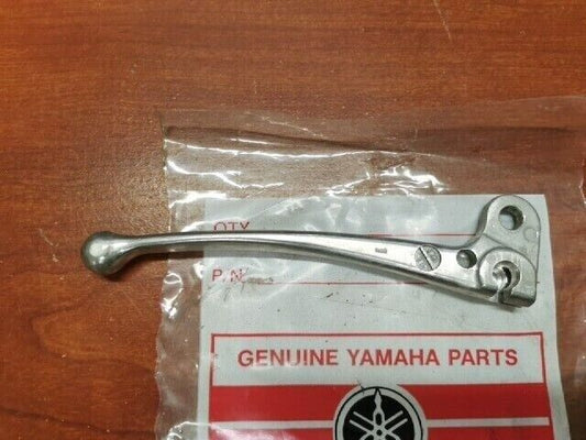 NOS Yamaha BR250 ET250 ET300 LEFT LEVER 803-83912-00-38 SUB 803-83912-00-00 Y131