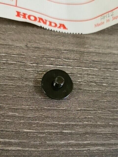 NOS HONDA TRX200 TRX250 1984 - 1987 SCREW WASHER 5X7 90110-VM5-000 H105
