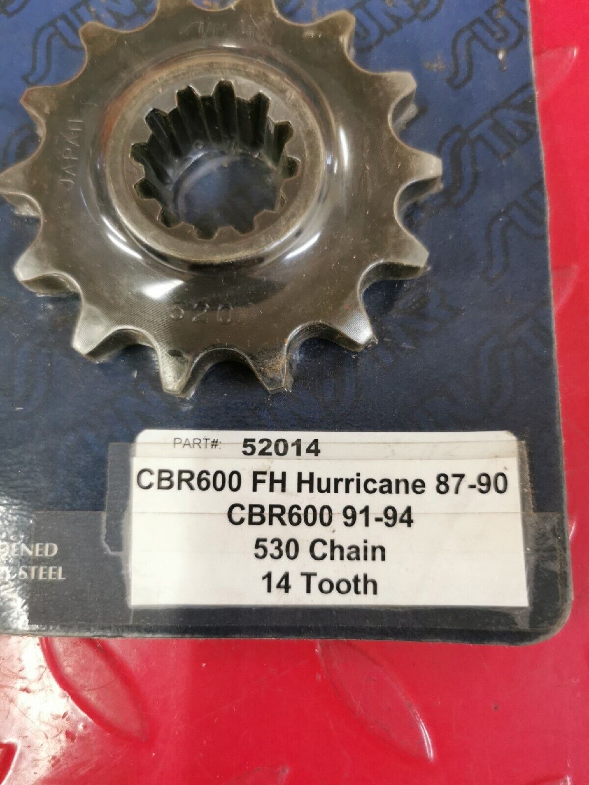 NOS SUNSTAR HONDA CBR600 1987 - 1994 Front sprocket 530 Chain 14 Tooth 52014 J17