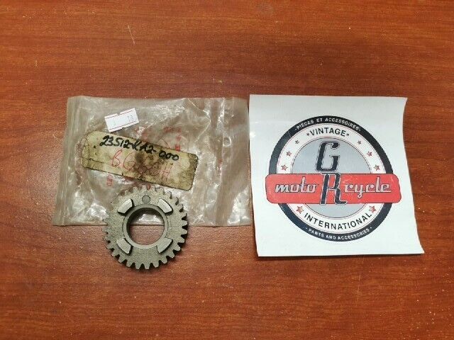 NOS Honda TLR200 TLR250 XR200 R MAINSHAFT TOP GEAR 28T 23512-KA2-000 H80