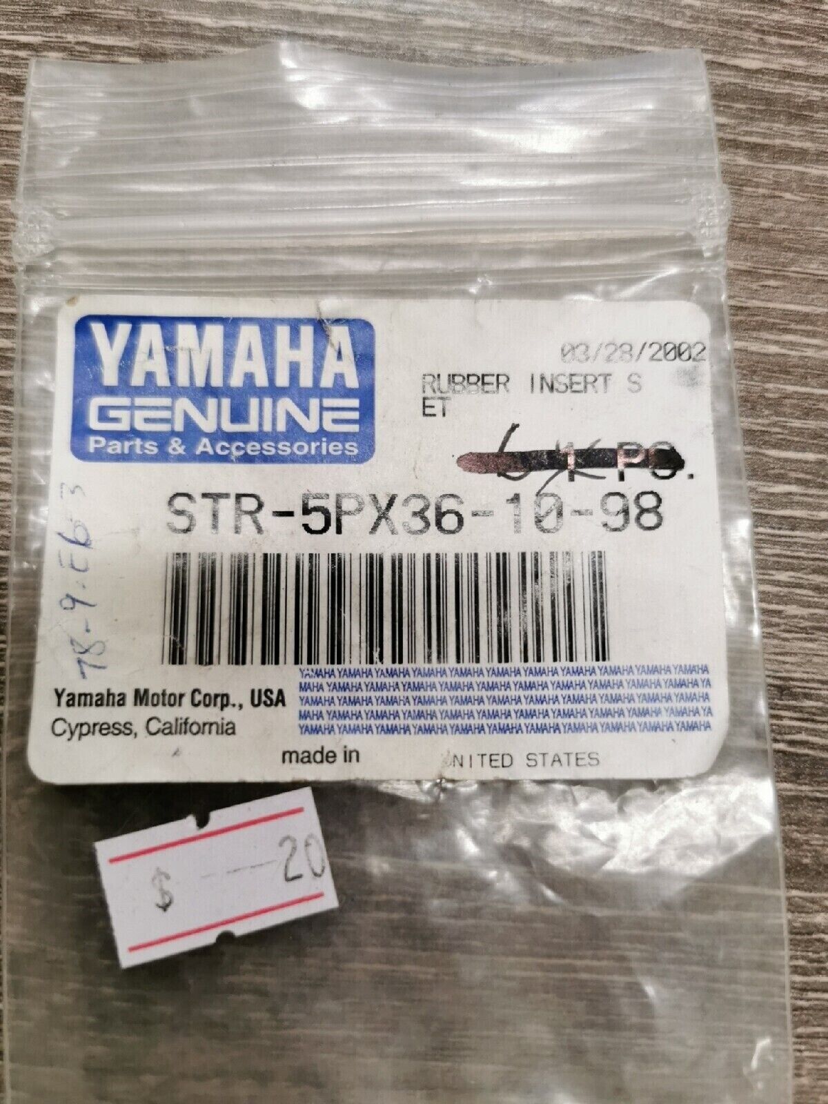 NOS YAMAHA RUBBER INSERT SET STR-5PX36-10-98 Y51