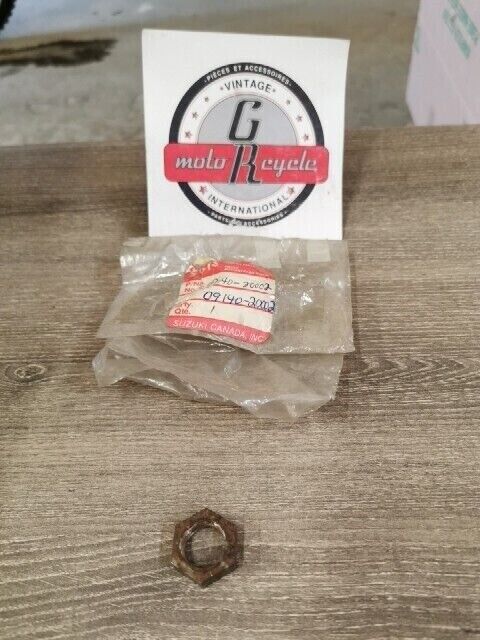 NOS SUZUKI DR250 DR250SE 1990 - 1995 NUT 20MM 09140-20002 S39