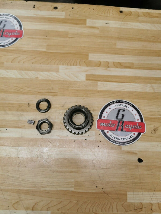 Yamaha IT250 1982 crankshaft crank shaft primary drive gear 1981 YZ250 1980