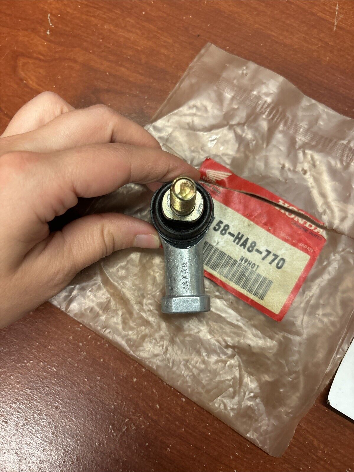 NOS Honda 1987 TRX250 JOINT BALL LEFT HAND THREAD 53158-HA8-770 H145
