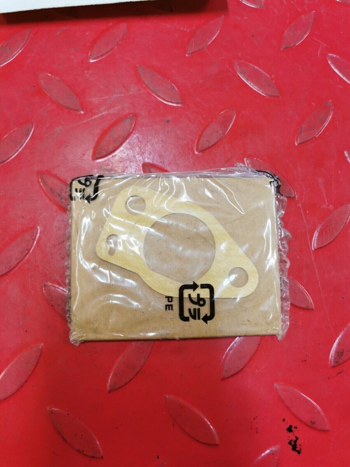 NOS Honda GASKET INSULATOR 16223-ZE9-800 H27