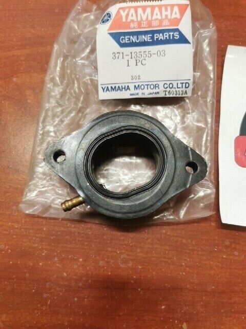 NOS Yamaha TX500 CARBURETOR JOINT 371-13555-03-00 SUB 371-13555-01-00 371-1 Y141