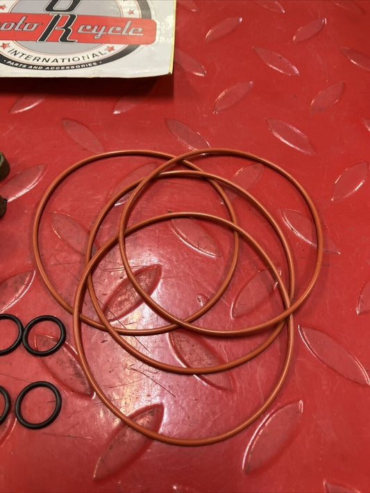NOS Yamaha XS1100 CYLINDER VALVE SEAL KIT 1J7-12119-01-00 Y35