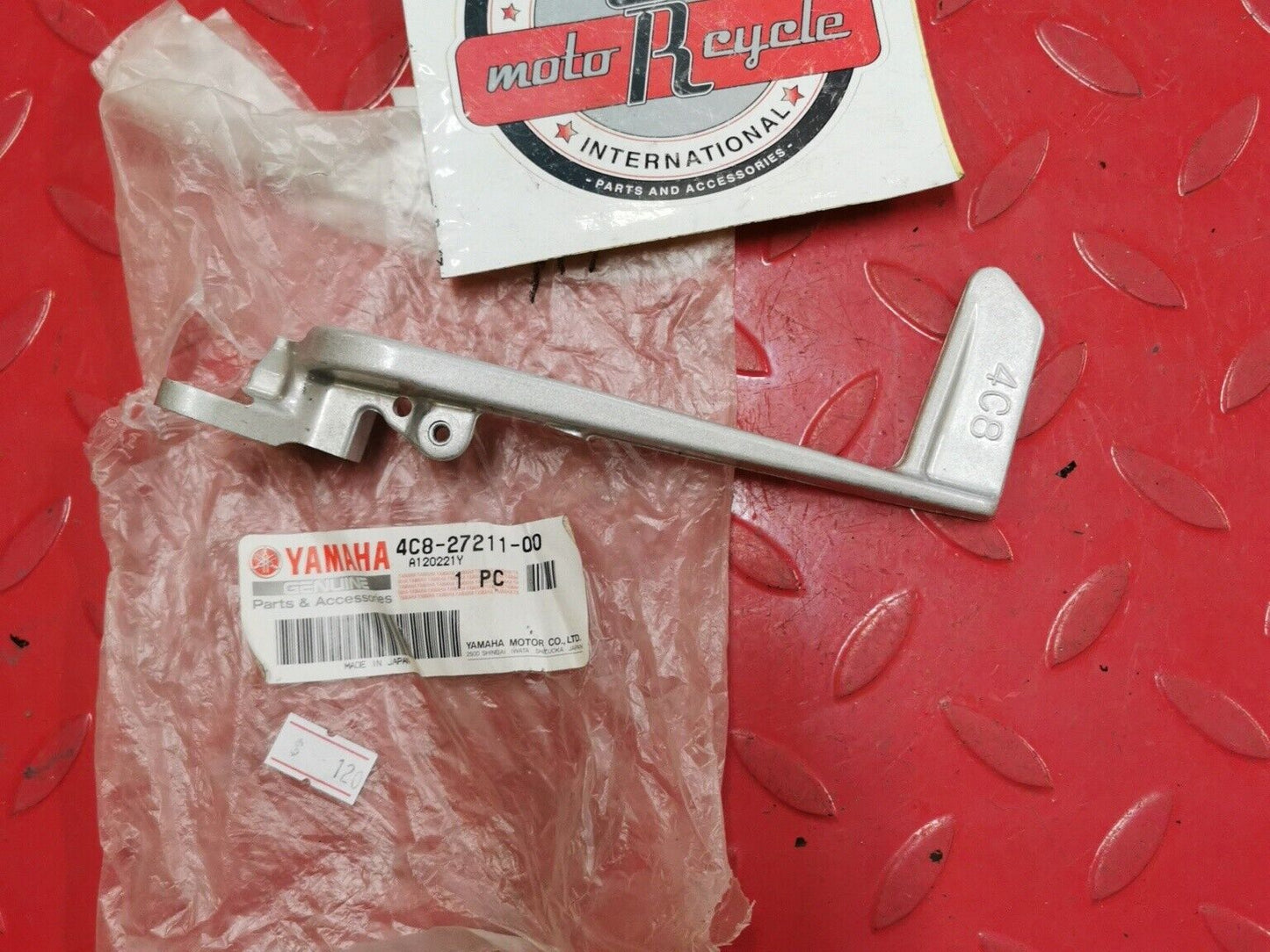 NOS YAMAHA 2007 - 2008 YZFR1 BRAKE PEDAL 4C8-27211-00-00 Y41