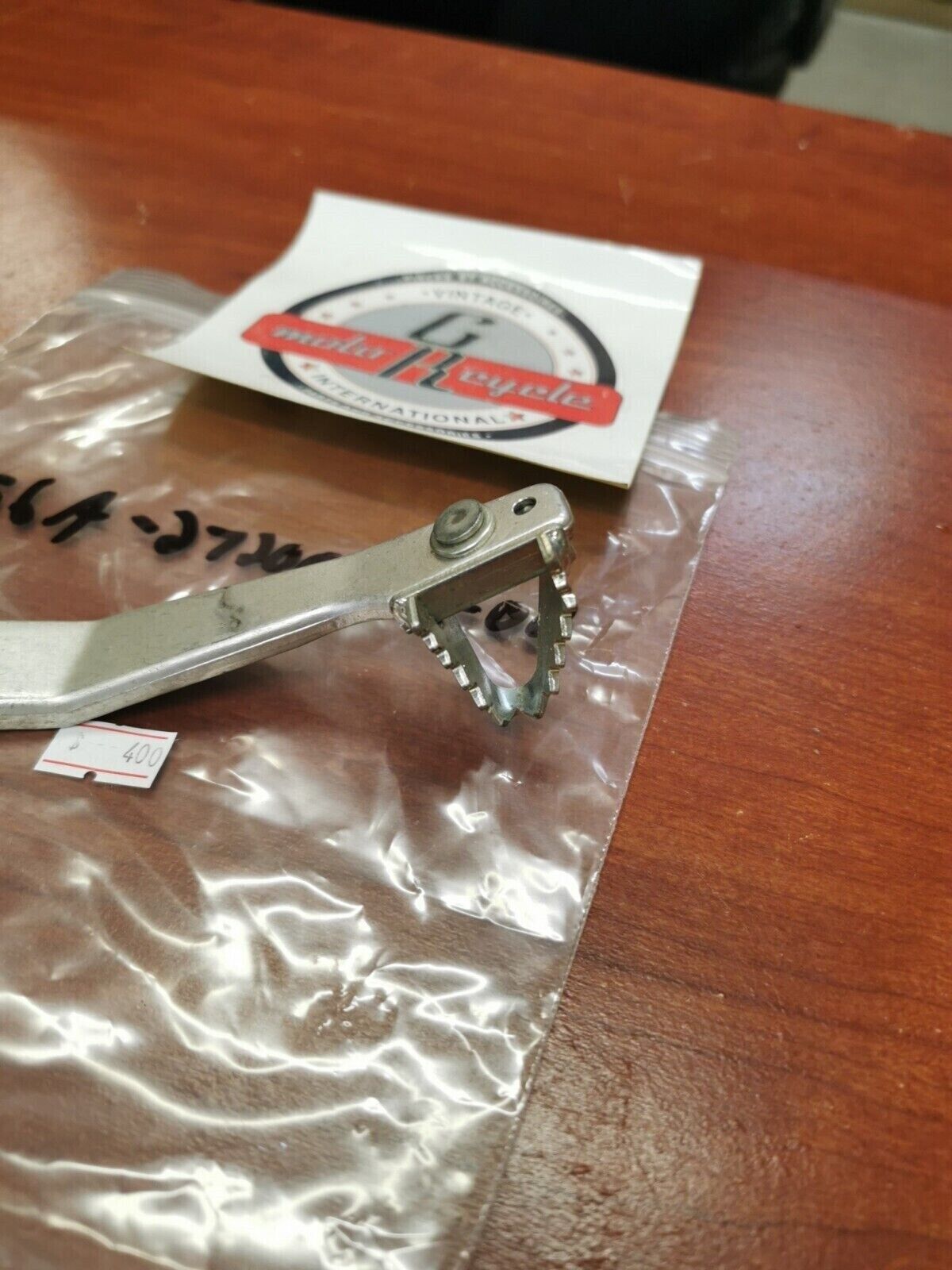 NOS Yamaha YZ250 YZ490 BRAKE PEDAL 56A-27200-00-00 Y85