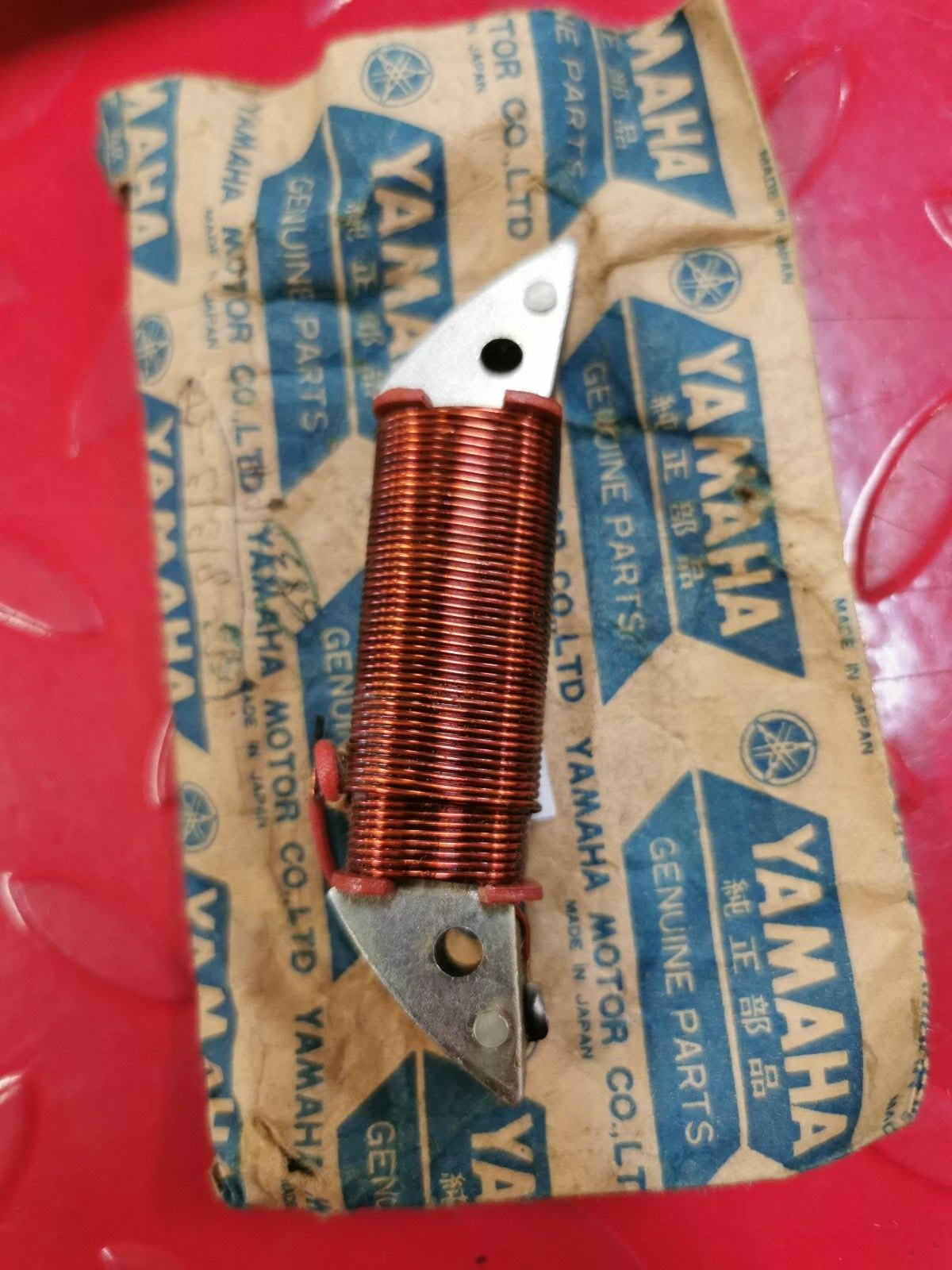 NOS Yamaha TT500 1976 - 1981 COIL LIGHTING 1 583-81313-50-00 Y19