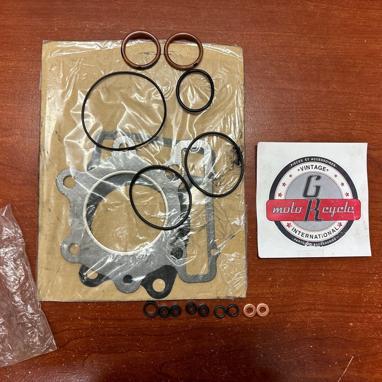NOS Honda 1981 1982 XR250R TOP END GASKET KIT SET A 061A1-KA6-S01 SUB H147