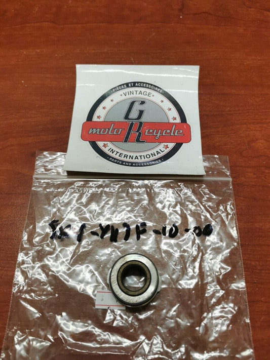 NOS Yamaha YZ125 YZ250 WR250 HOLDER 5X4-Y113F-10-00 Y85