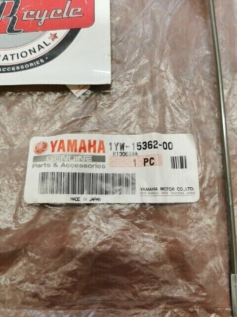 NOS Yamaha YFM350 YFM400F OIL LEVEL PLUG 1YW-15362-00-00 Y105