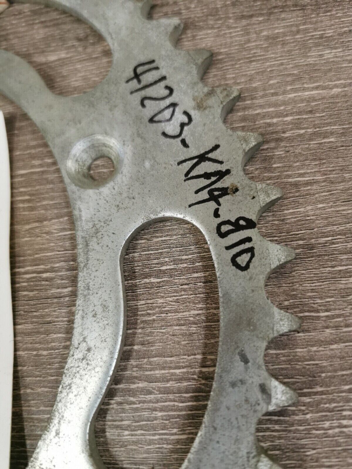 NOS HONDA CR250R CR450R 1981 SPROCKET  FINAL DRIVEN 54T STEEL 41203-KA4-810  H60