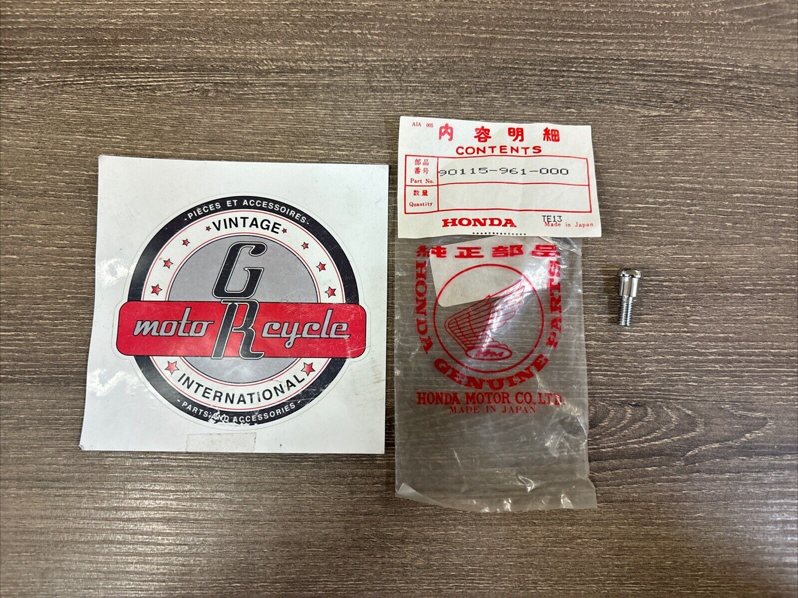 NEW NOS Honda ATC200 ATC250 PARKING BRAKE LEVER PIVOT SCREW 90115-961-000 H130