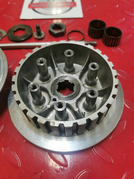 Honda MR250 1976 clutch hub pressure plate MT250 CR250M 22120-357-020