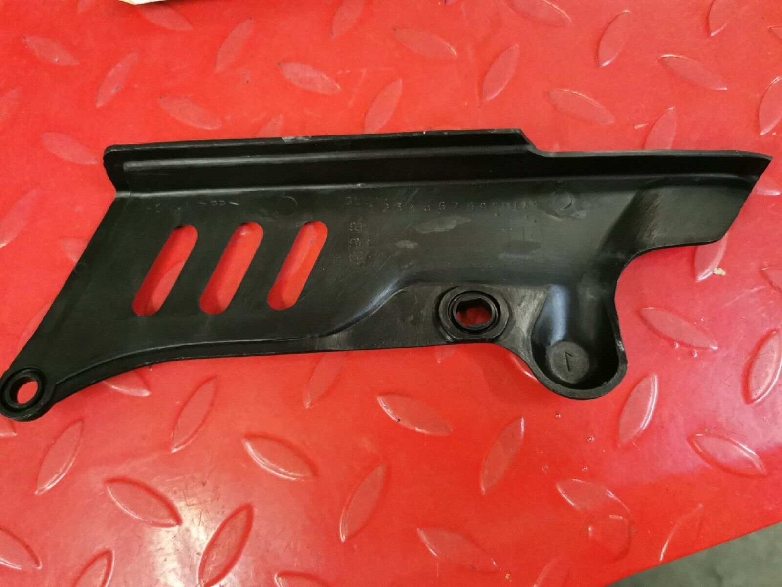 NEW NOS HONDA Z50R 1979  CASE  DRIVE CHAIN GUARD 40510-165-000  H39