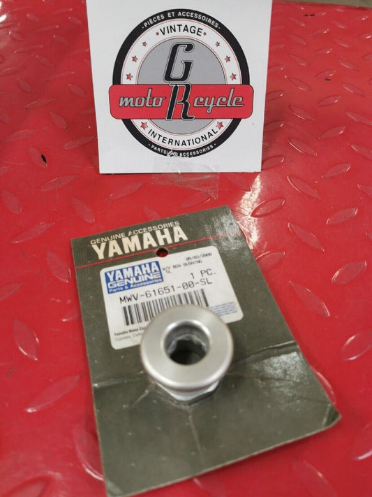 NOS YAMAHA  BOW BUSHING  MWV-61651-00-SL  Y50