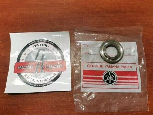 NOS Yamaha FZ600 SRX600 XJ650 XJ750 XS650 BALL RACE 256-23411-00-00 Y167
