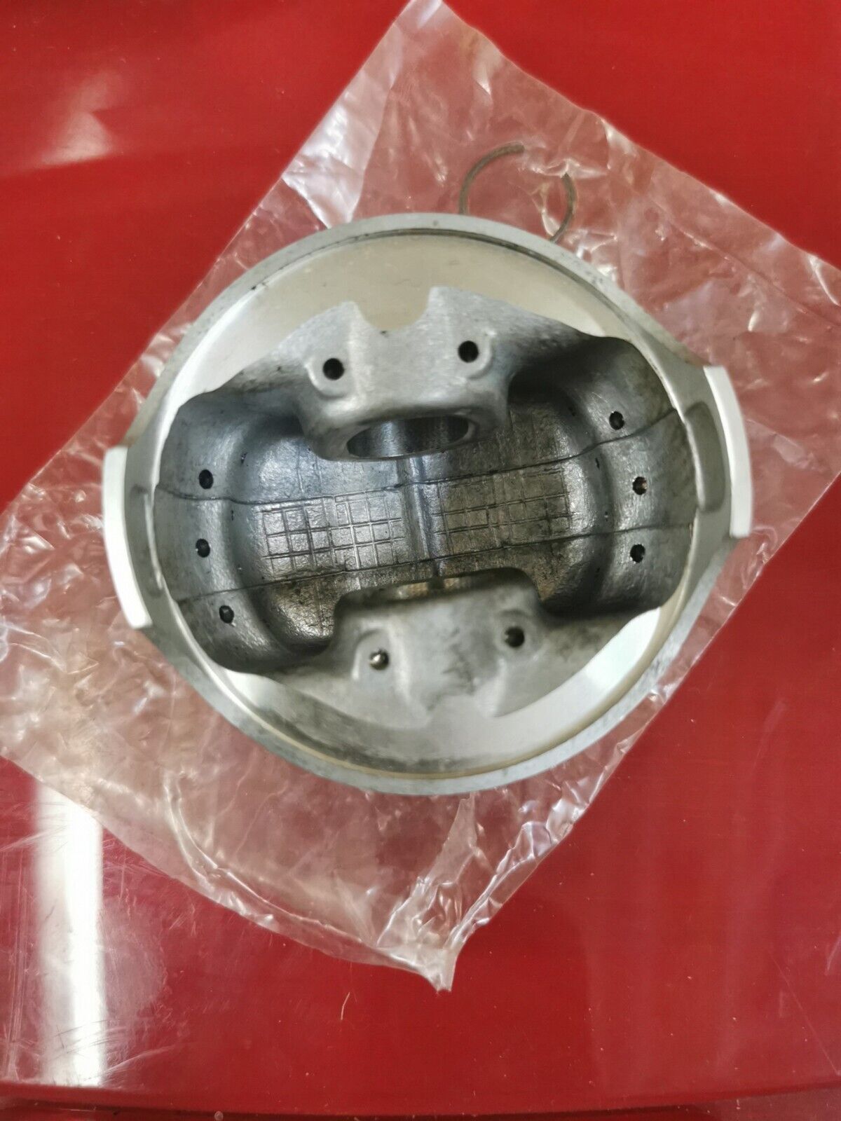 NOS SUZUKI LT230 1985 - 1988 PISTON SET WITH RING 12100-22840 S23