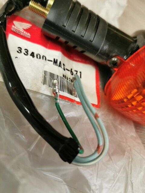 NOS HONDA CBR900RR CBR600RR TURN SIGNAL WINKER ASSY R FRONT 33400-MAS-671 H89