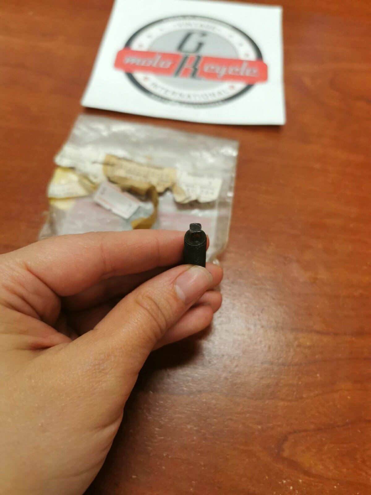 NOS Yamaha VALVE ADJUSTING SCREW 583-12159-00-00 SUB. 3HT-12159-R0-00 Y69